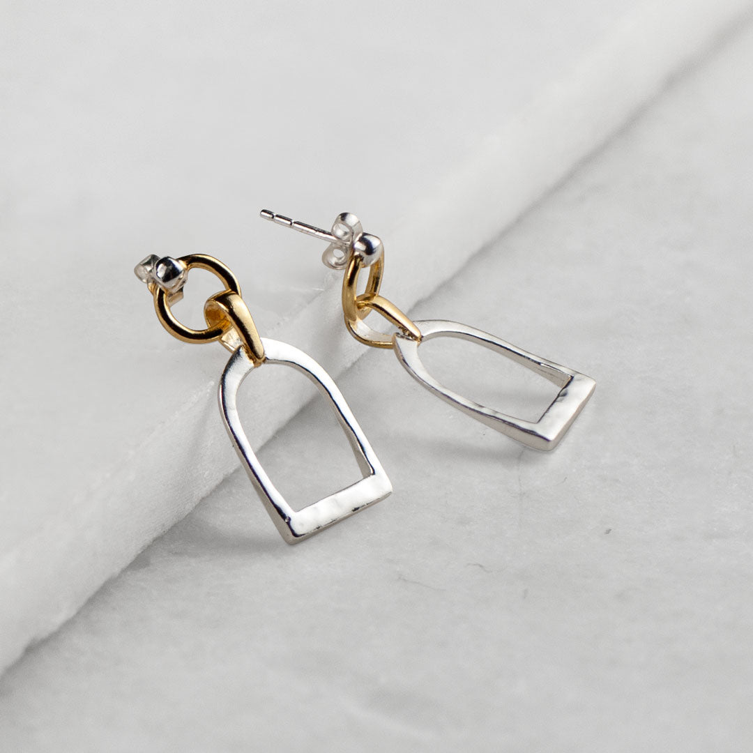 ピアス LOVE ME MONSTER Horse Hoof Earrings 5BFM087 Running Horse Sterling Silver Post Earrings TE2708