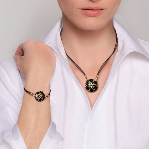 Black Onyx & Leather Medallion Horseshoe Necklace - 14K Gold Vermeil - www.urban-equestrian.com