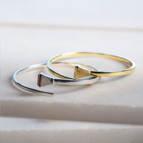 Blacksmith Bangle - Silver - www.urban-equestrian.com