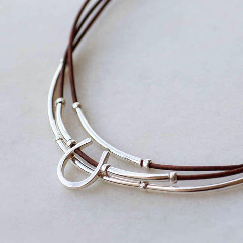 Calista - Dk Brown Leather - www.urban-equestrian.com