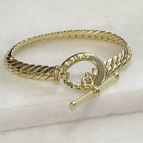 Cavaletti T-Bar Horseshoe Bracelet - www.urban-equestrian.com
