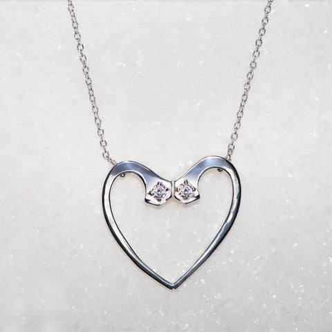 Charmed Heart Necklace - Silver - www.urban-equestrian.com