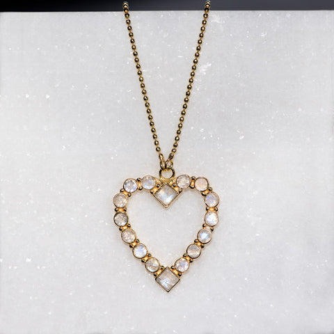 Keepsake Moonstone Heart - Gold - www.urban-equestrian.com