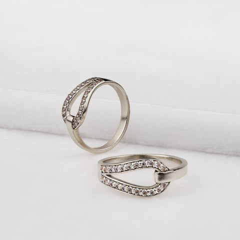 Levade - Silver - www.urban-equestrian.com