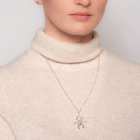 Lucky Medallion Horseshoe Necklace - www.urban-equestrian.com