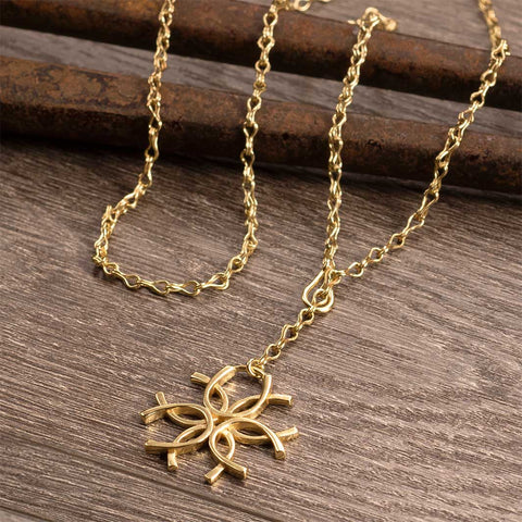 Lucky Medallion Horseshoe Necklace - www.urban-equestrian.com