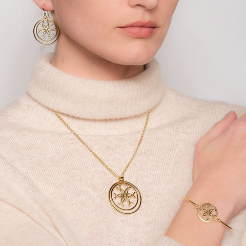 Medallion N Rings Horseshoe Necklace- Gold - www.urban-equestrian.com